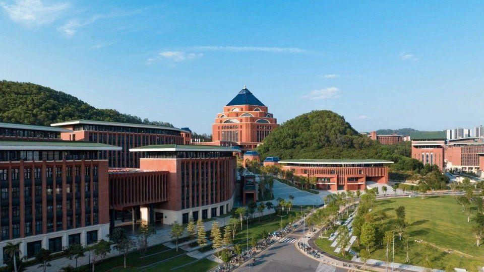 广东中山大学(深圳校区)