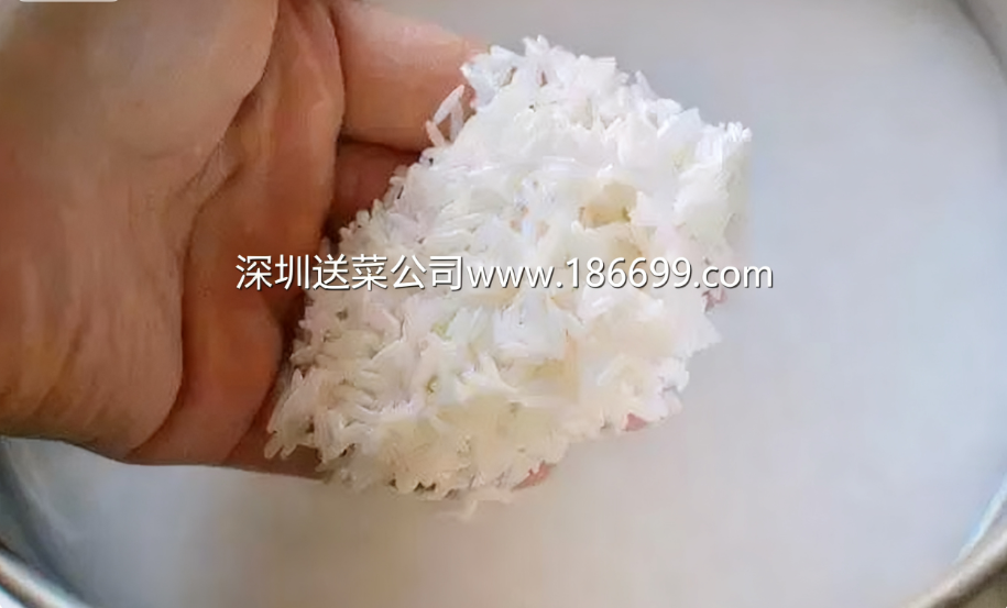 深圳蔬菜配送中心与您分享：淘米水的妙用