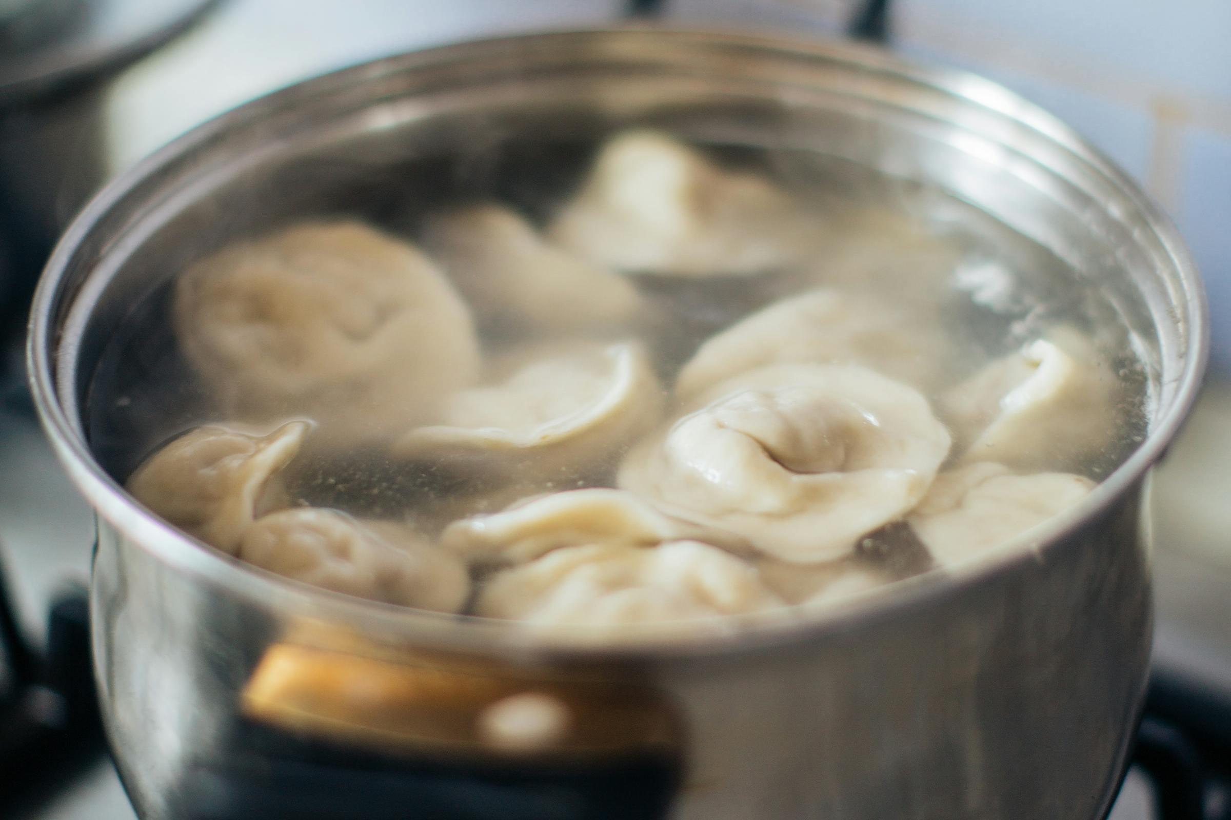 煮饺子浮起来为什么就是熟了？深圳蔬菜配送公司为您科普